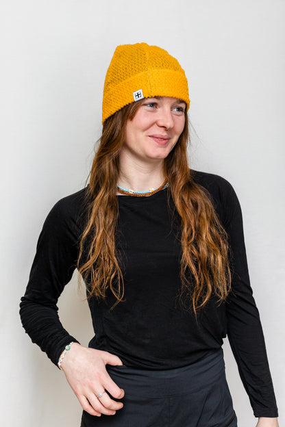 Polartec Alpha Direct Beanie Ultralight gear, terra Ultralight woman face