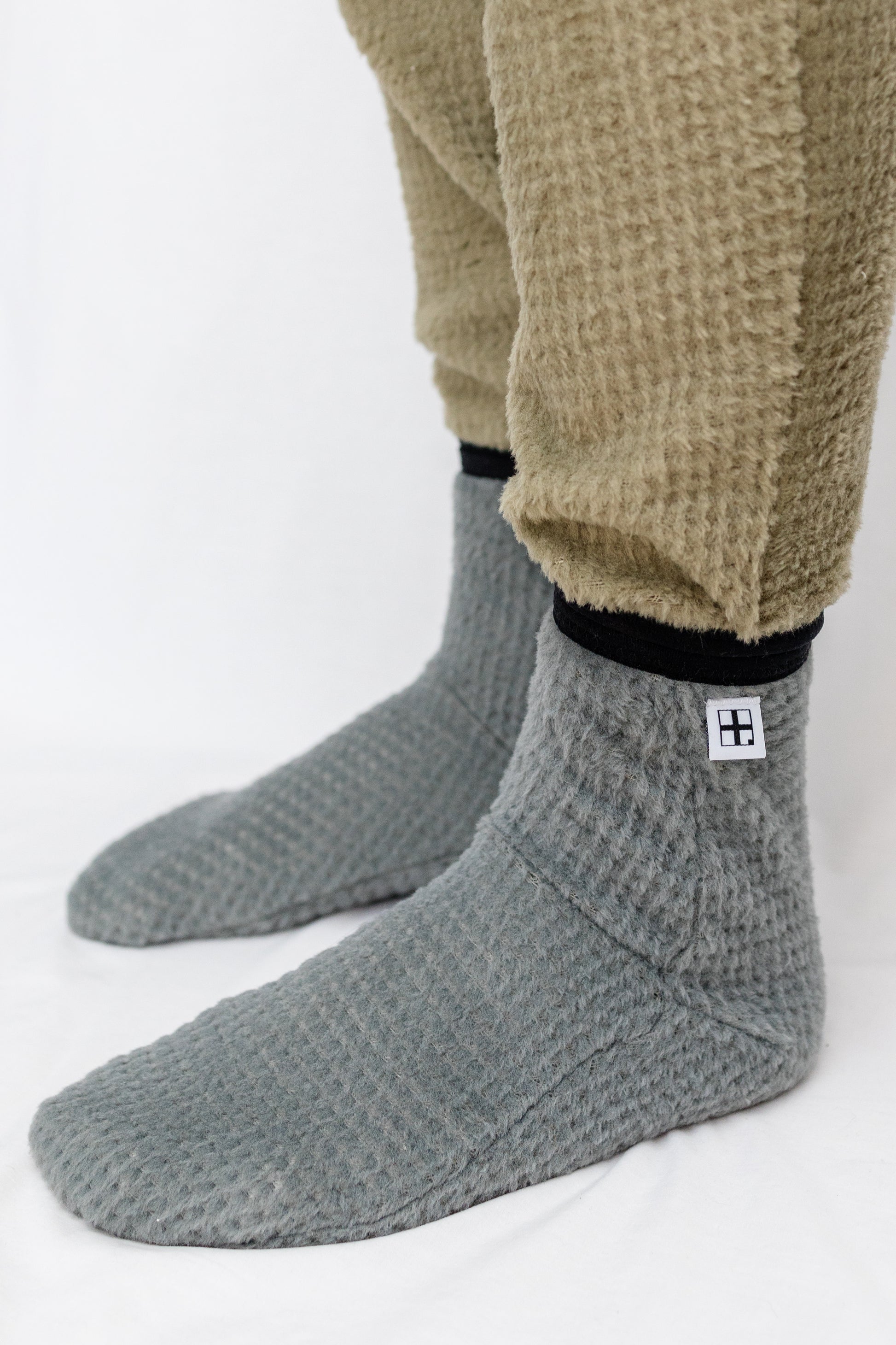Polartec Alpha Direct Sleeping Socks Ultralight gear, Terra Ultralight medium large